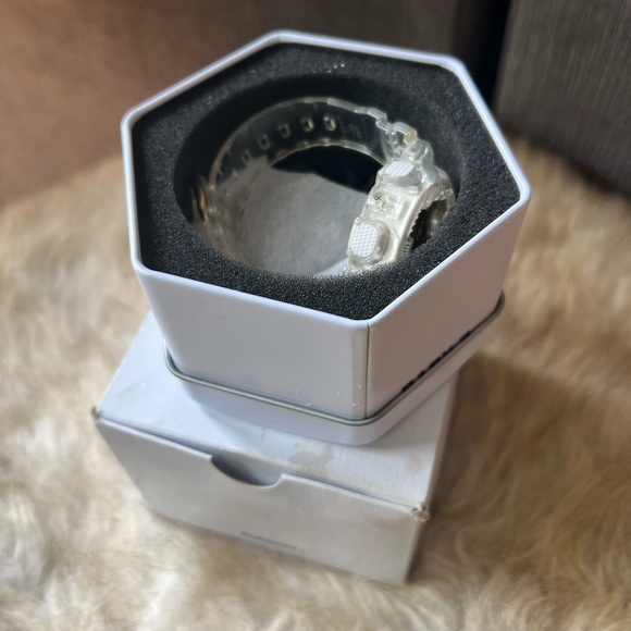 Baby G Watch - new in box - Picture 3 of 3